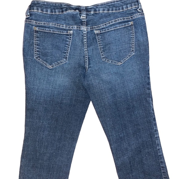 ANA Slightly Distressed Jeans Size 8 - Picture 4 of 10